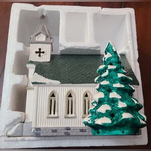 Dept 56 Snow Village ALL SAINTS Church White Christmas Tree 1986 Org Box Retired